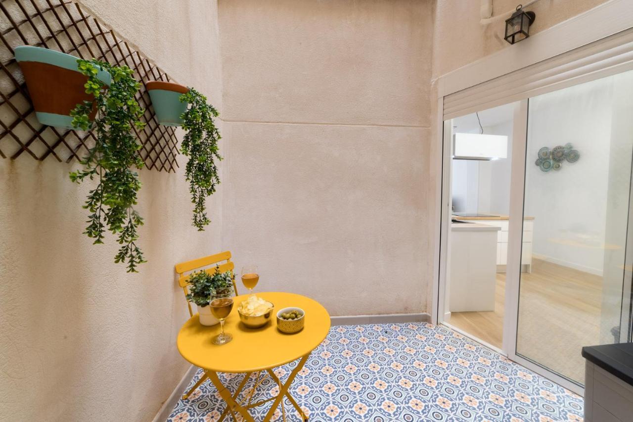 Moonkey - Apto. Albéniz, con acogedor patio Alicante Exterior foto