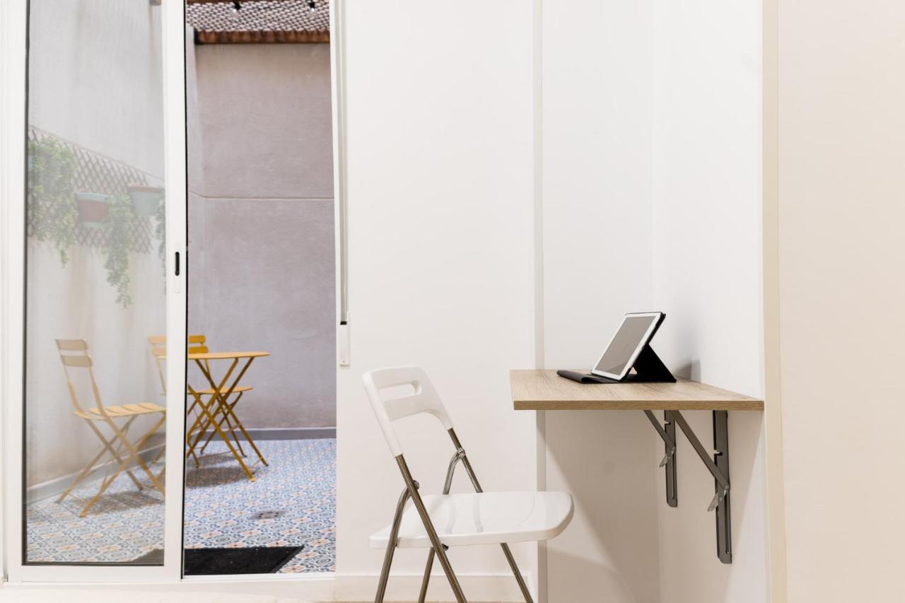 Moonkey - Apto. Albéniz, con acogedor patio Alicante Exterior foto