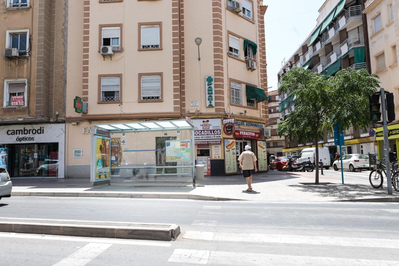 Apartamento Moonkey - Apto. Albéniz, con acogedor patio Alicante Exterior foto